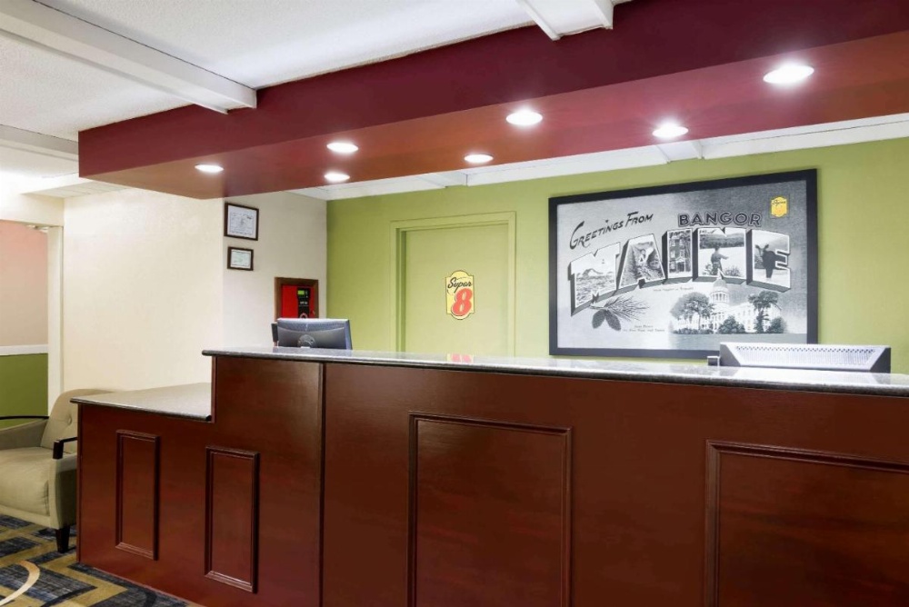 Super 8 by Wyndham Bangor Image 24
