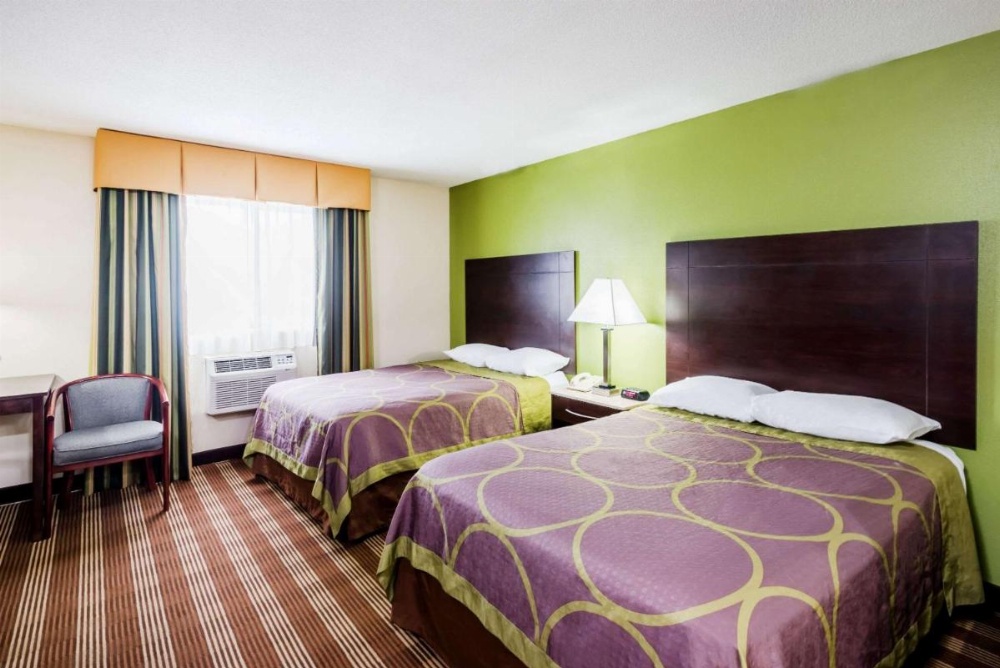Super 8 by Wyndham Bangor Image 28